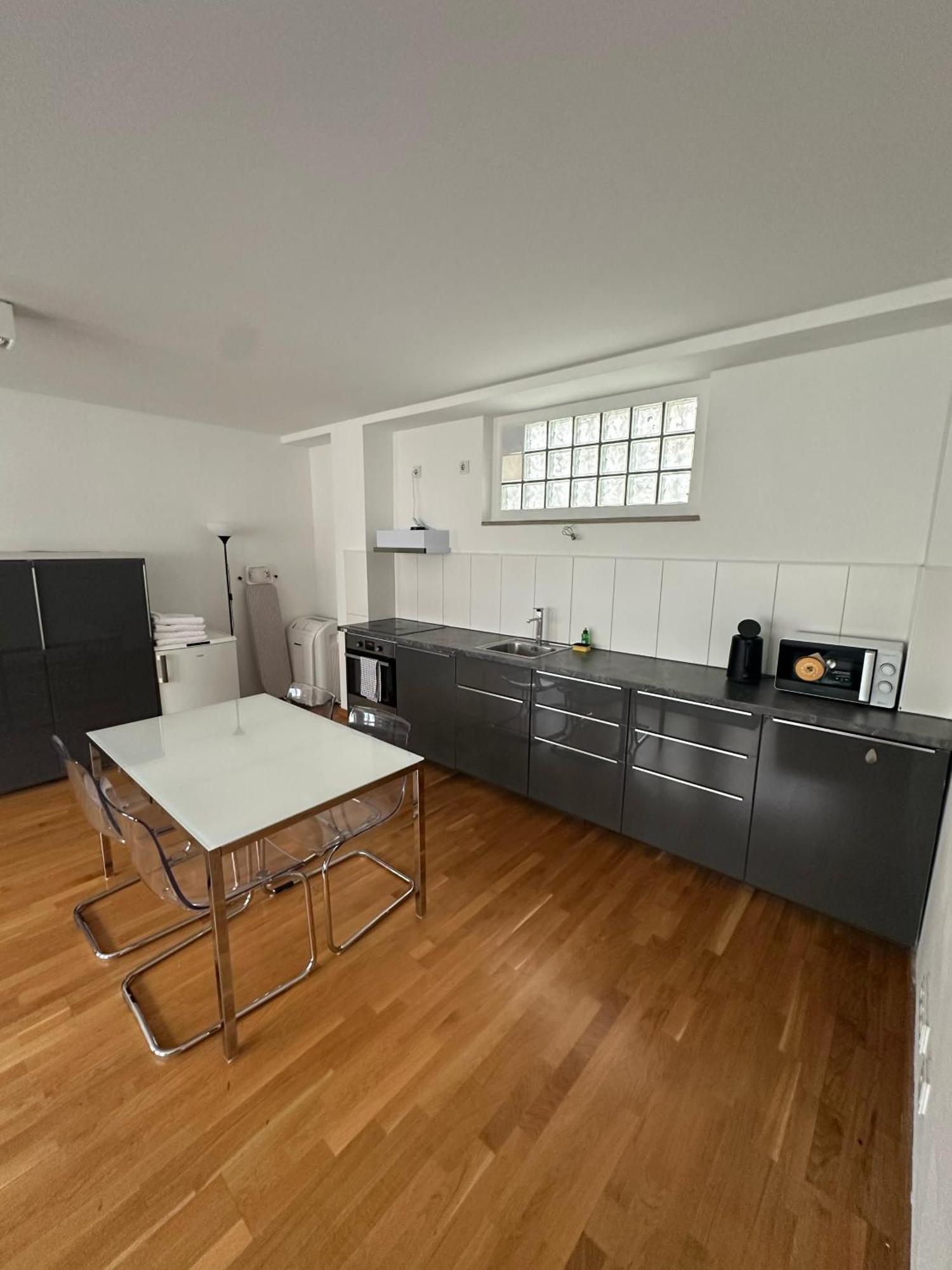 Al Nafurah Apartments München Eksteriør billede