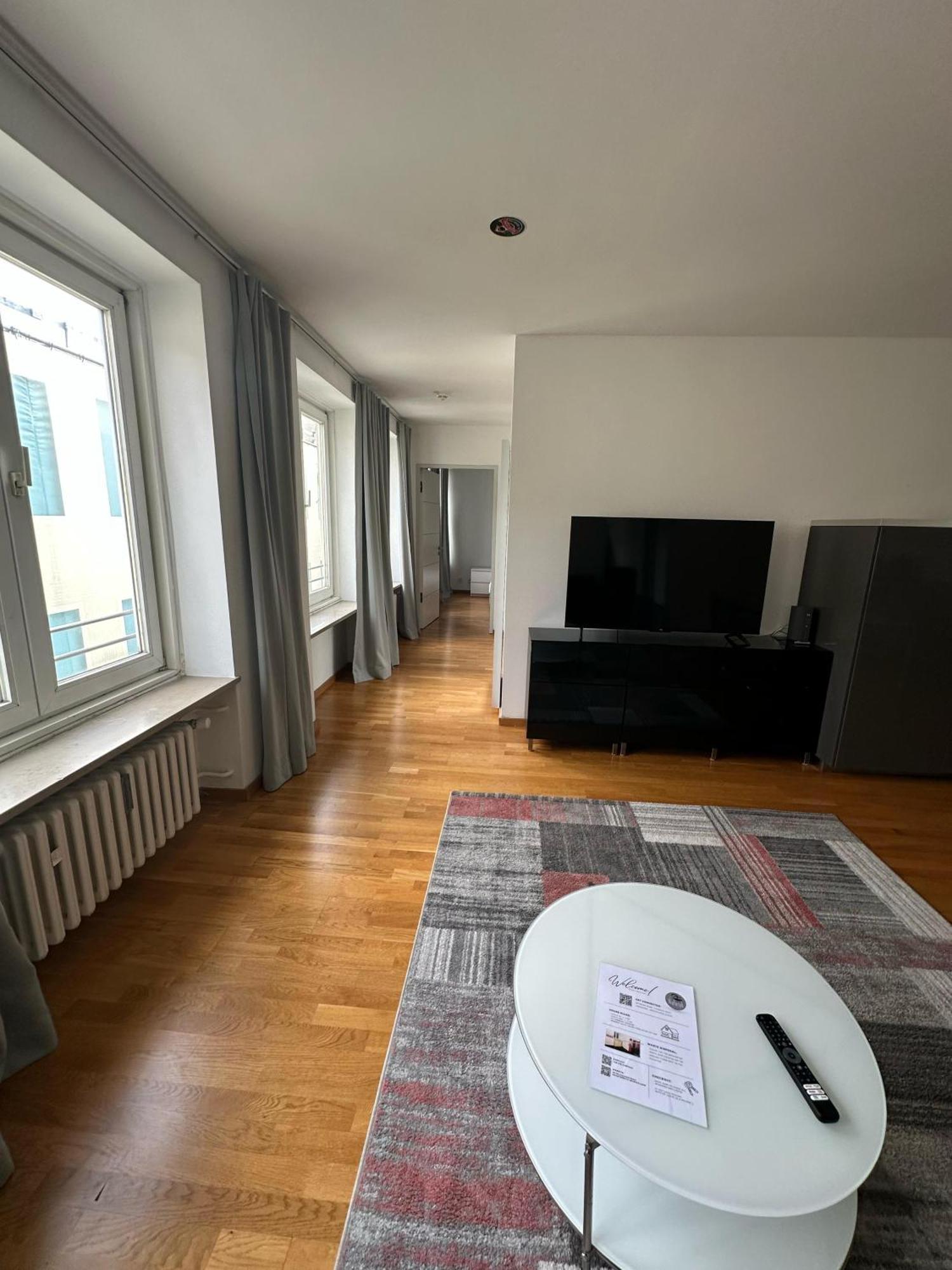 Al Nafurah Apartments München Eksteriør billede