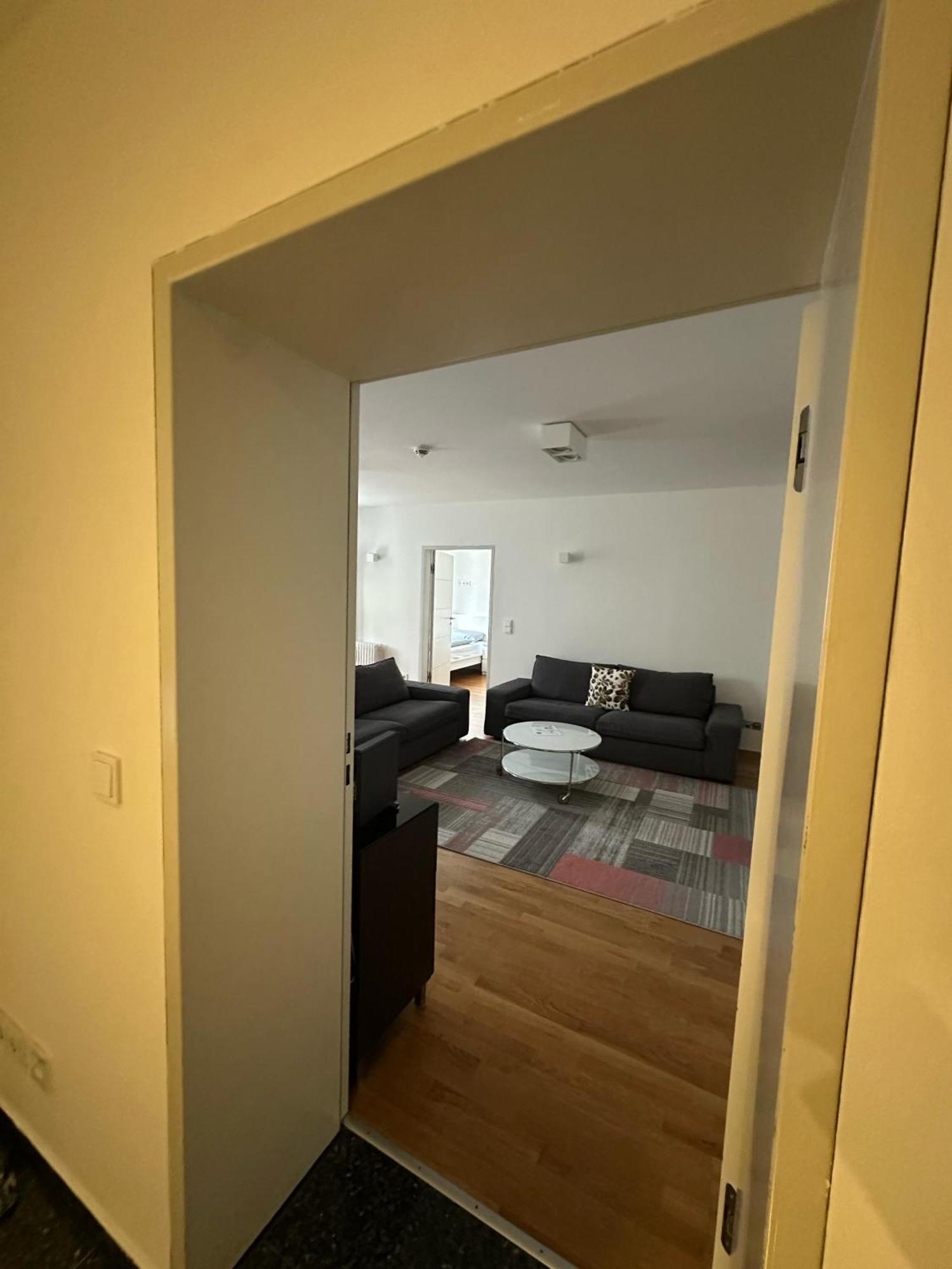 Al Nafurah Apartments München Eksteriør billede