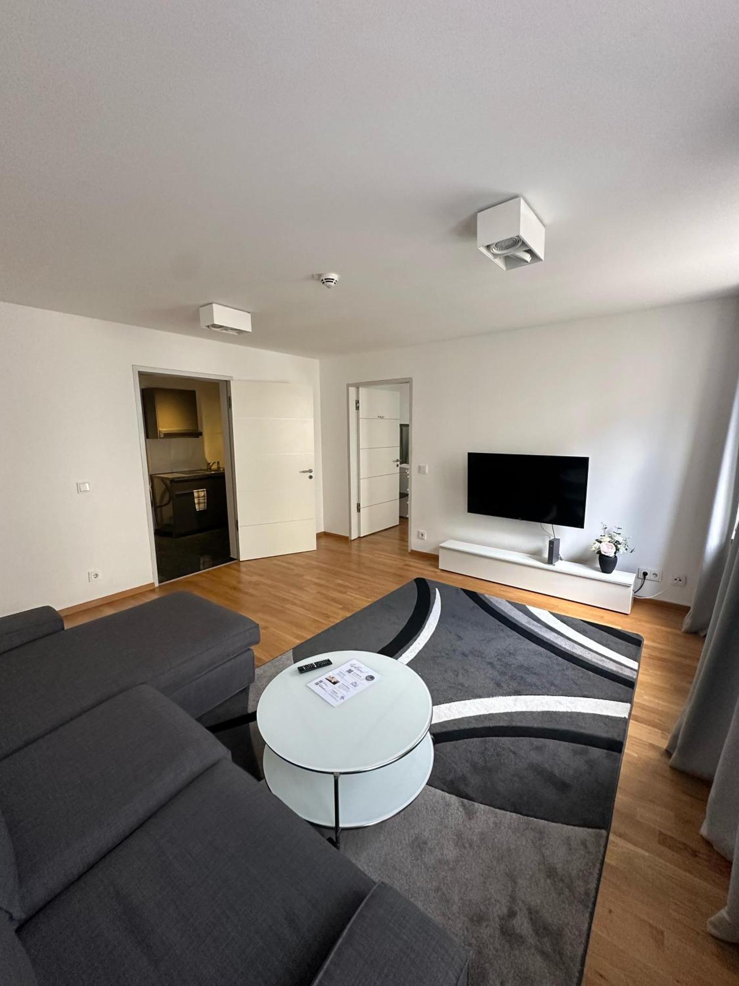 Al Nafurah Apartments München Eksteriør billede