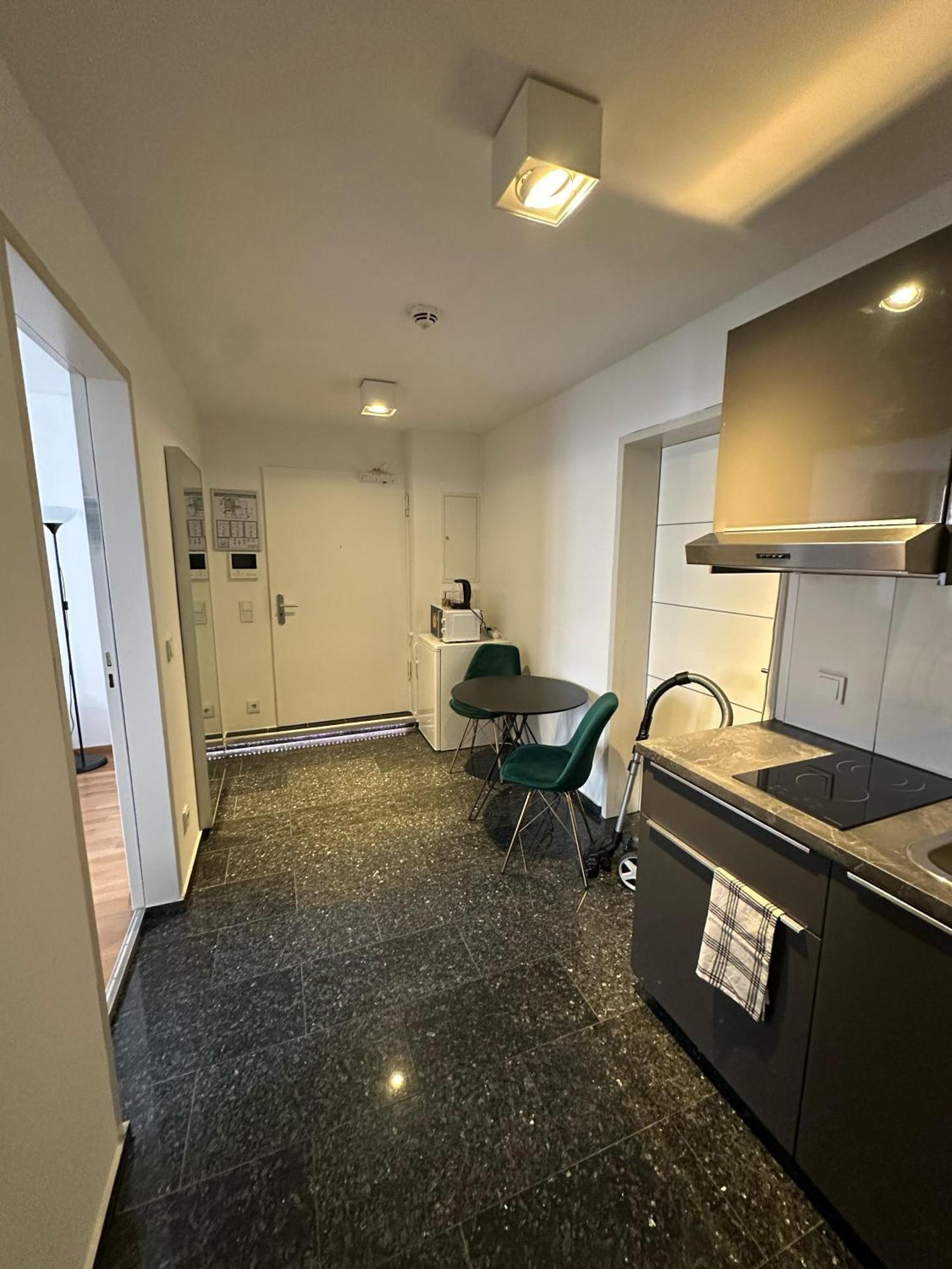 Al Nafurah Apartments München Eksteriør billede