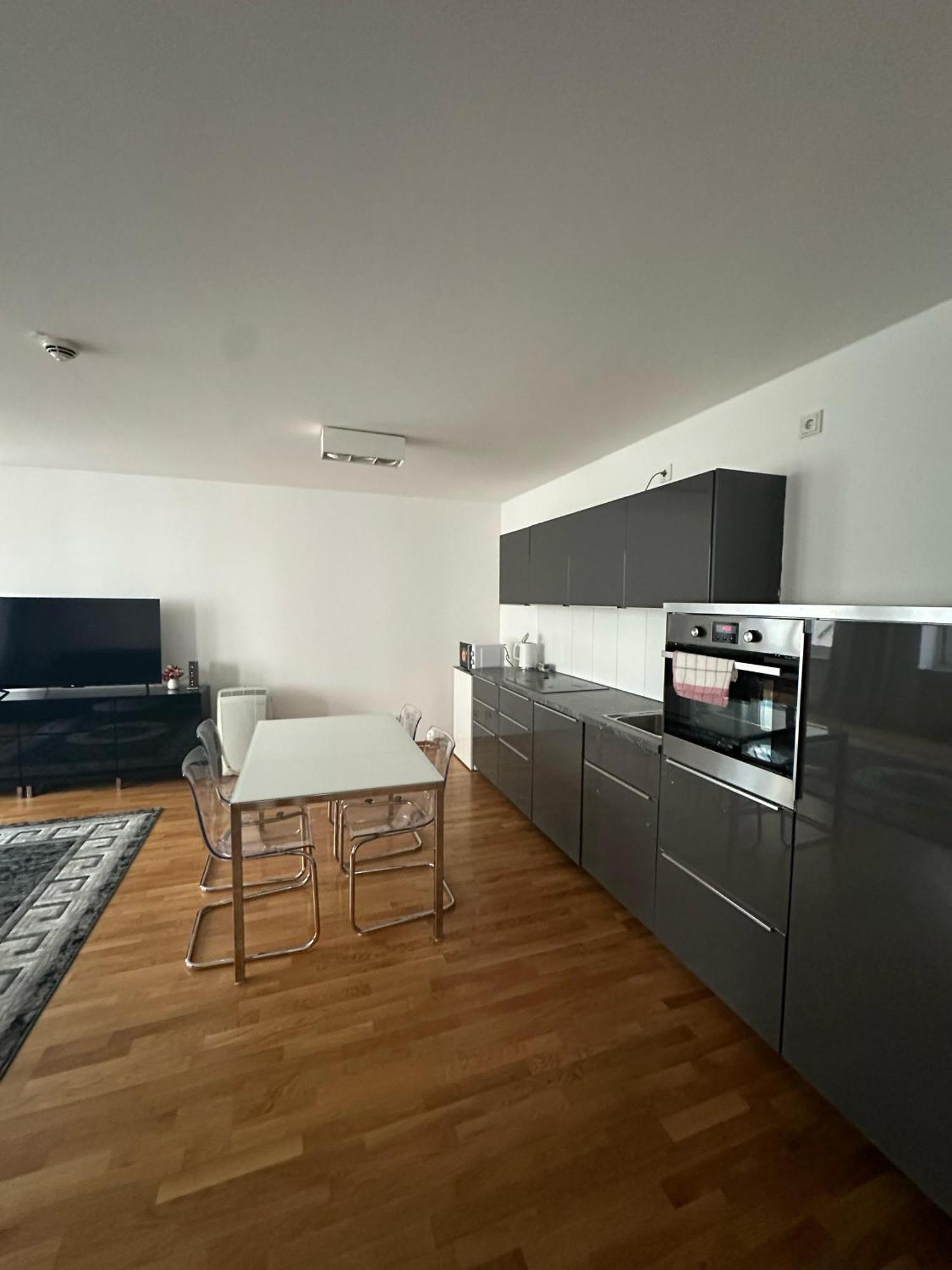Al Nafurah Apartments München Eksteriør billede