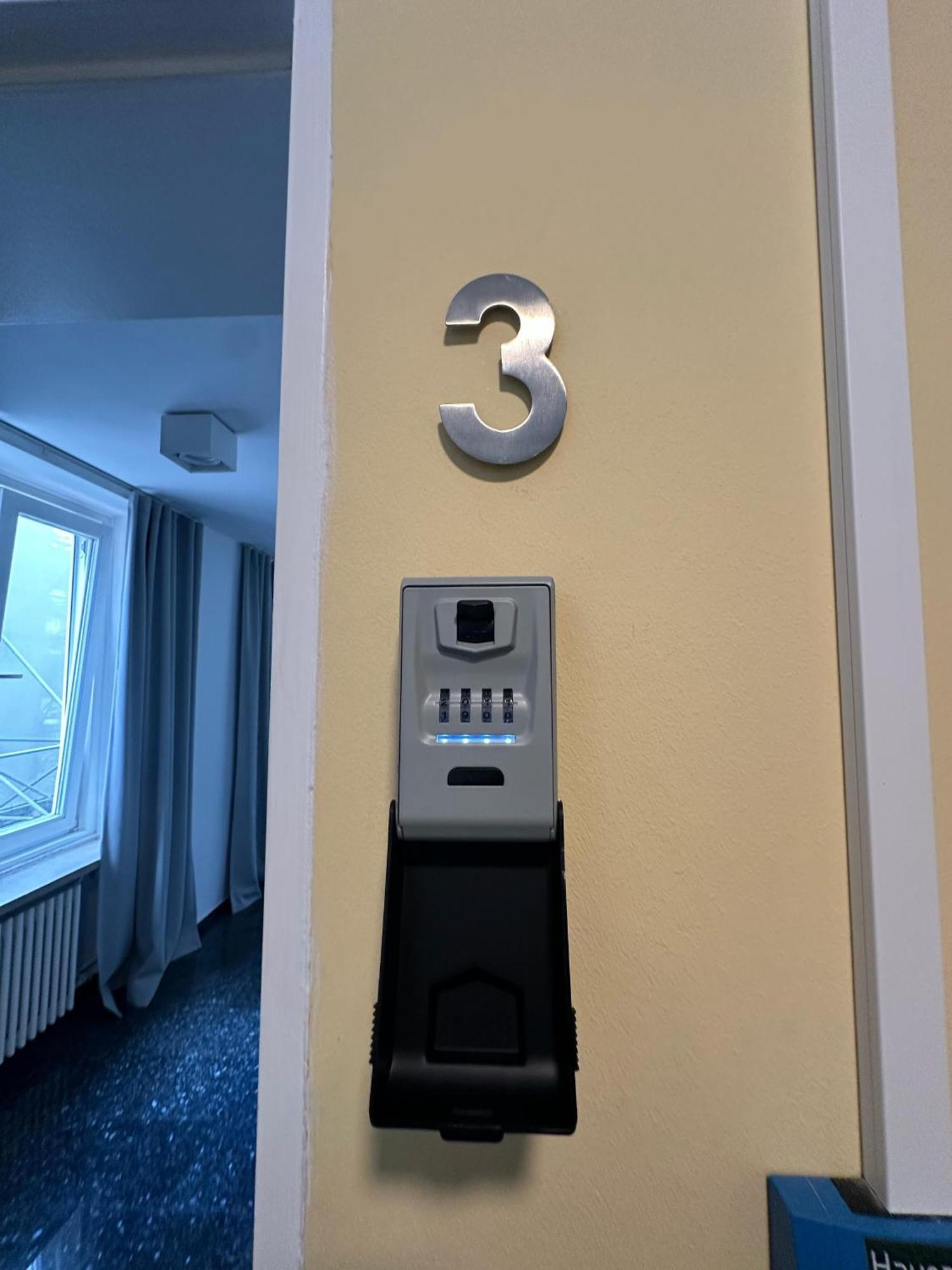 Al Nafurah Apartments München Eksteriør billede