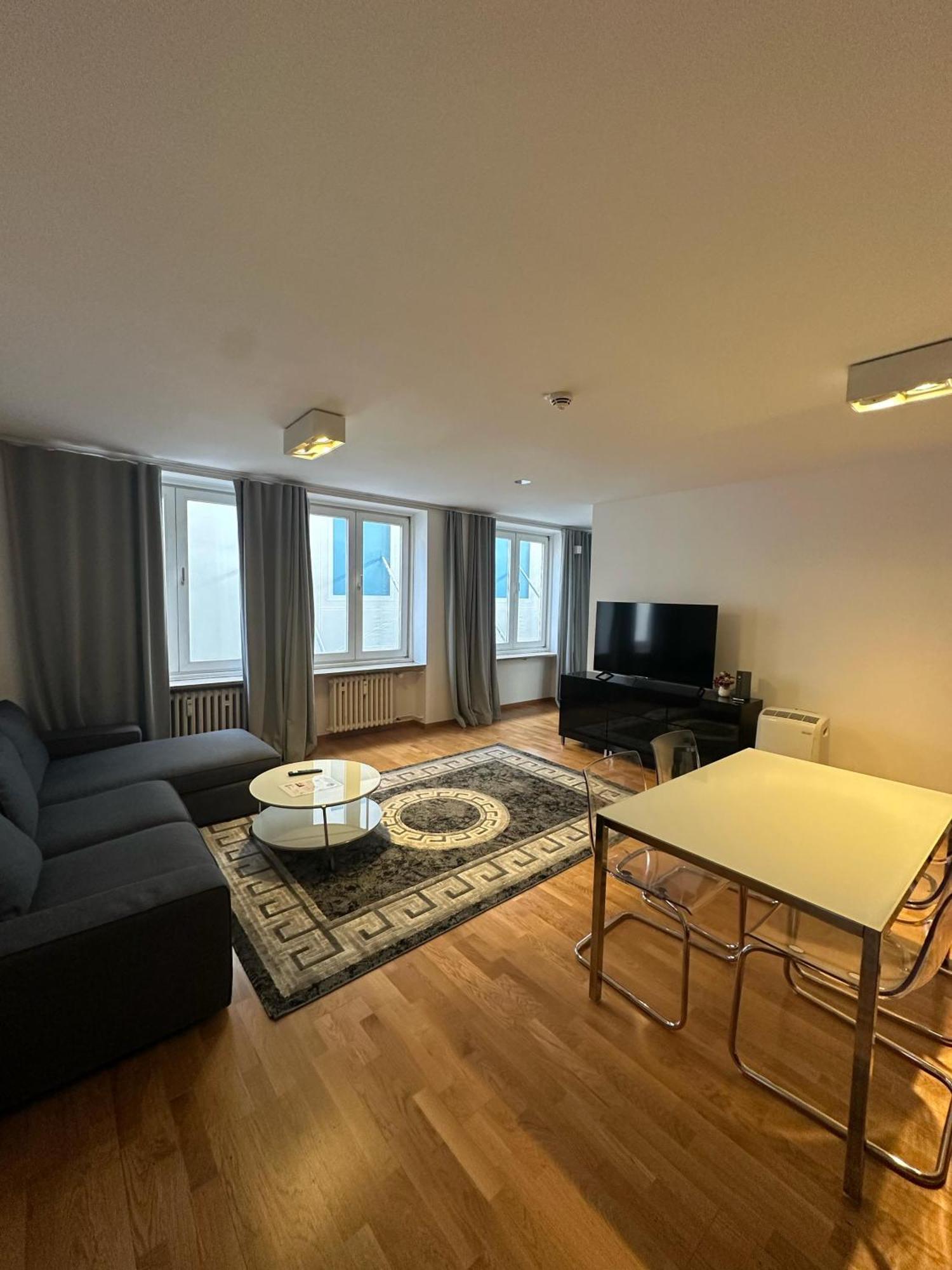Al Nafurah Apartments München Eksteriør billede
