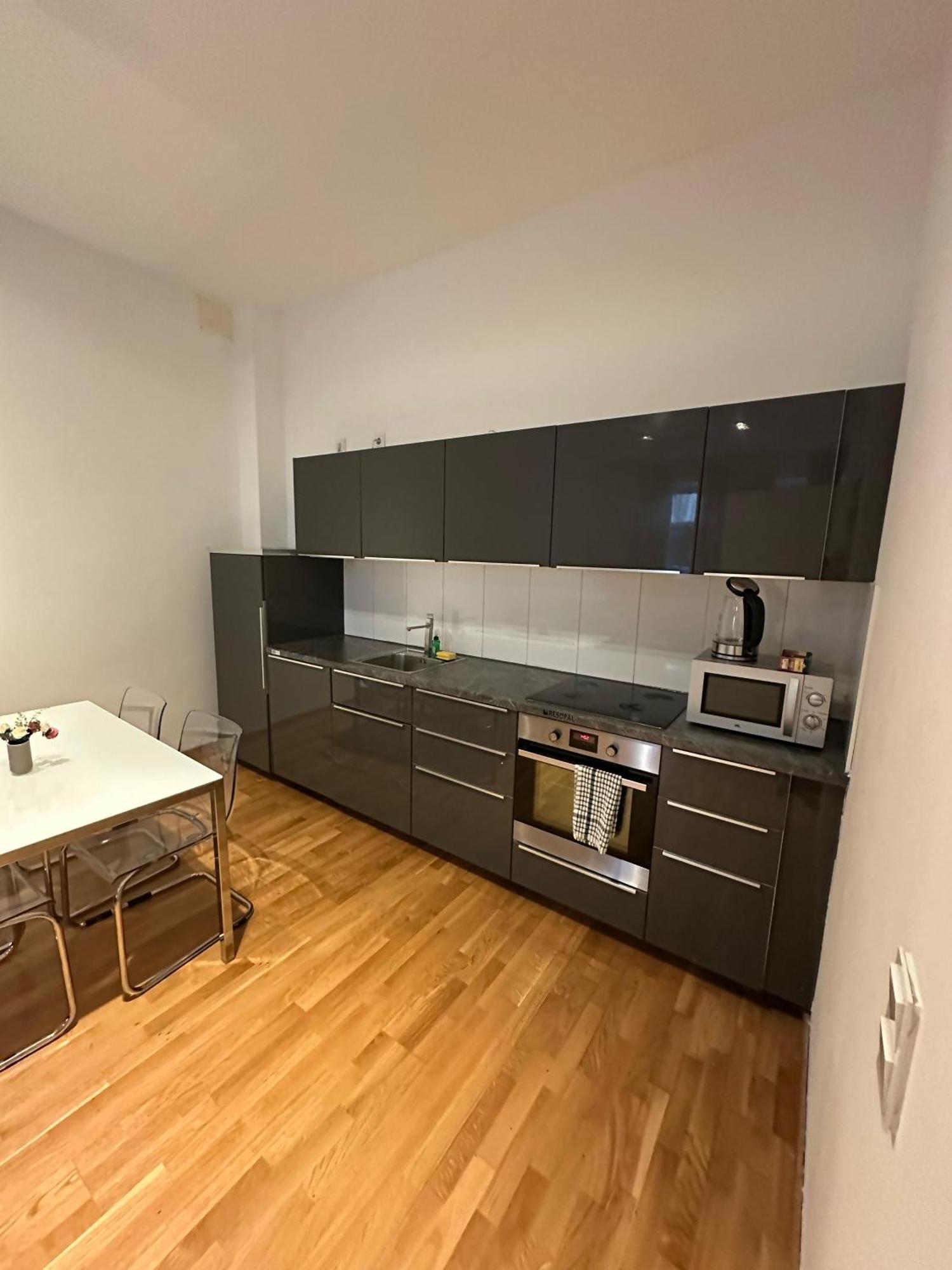 Al Nafurah Apartments München Eksteriør billede